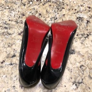 Cute black high heels